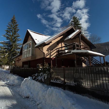 Casa Anne Marie Otel Sinaia Dış mekan fotoğraf